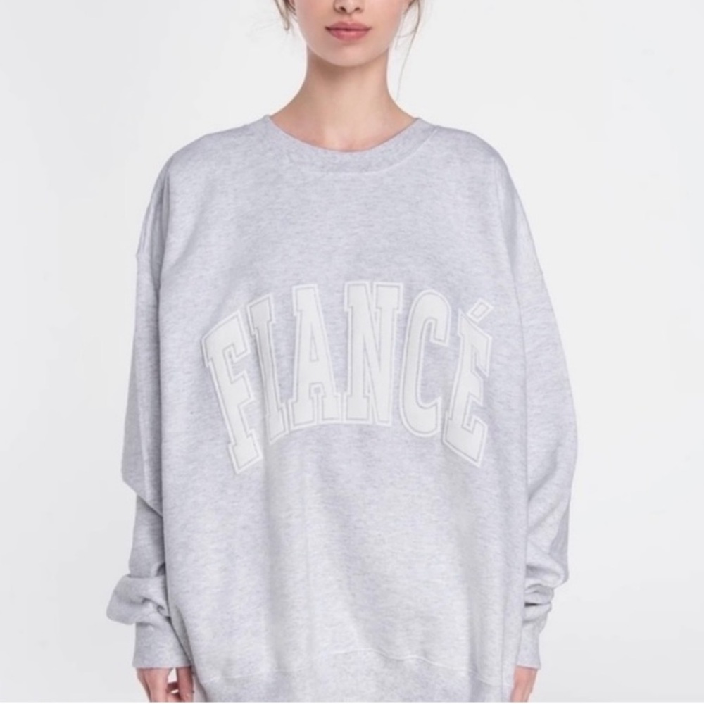 THE BAR FIANCÉ sweatshirt limited edition light heathered grey and white